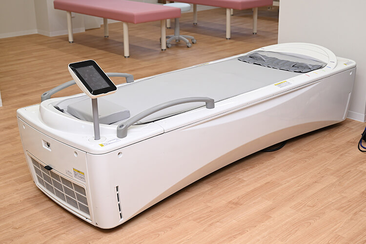 ウォーターベッド型マッサージ器